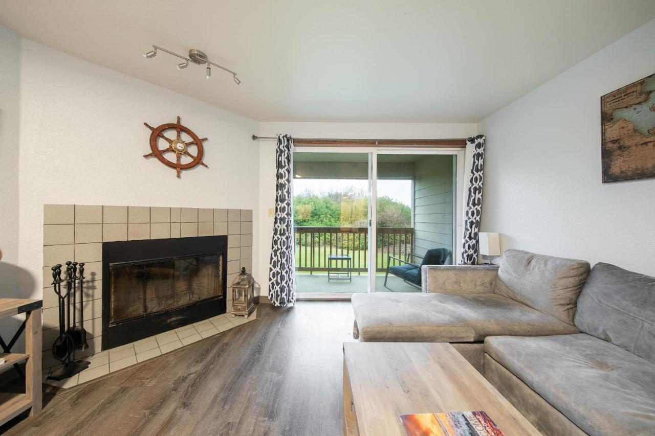Aurora At Nautilus - Pet Friendly Oceanfront Condo 오션 쇼어스 외부 사진