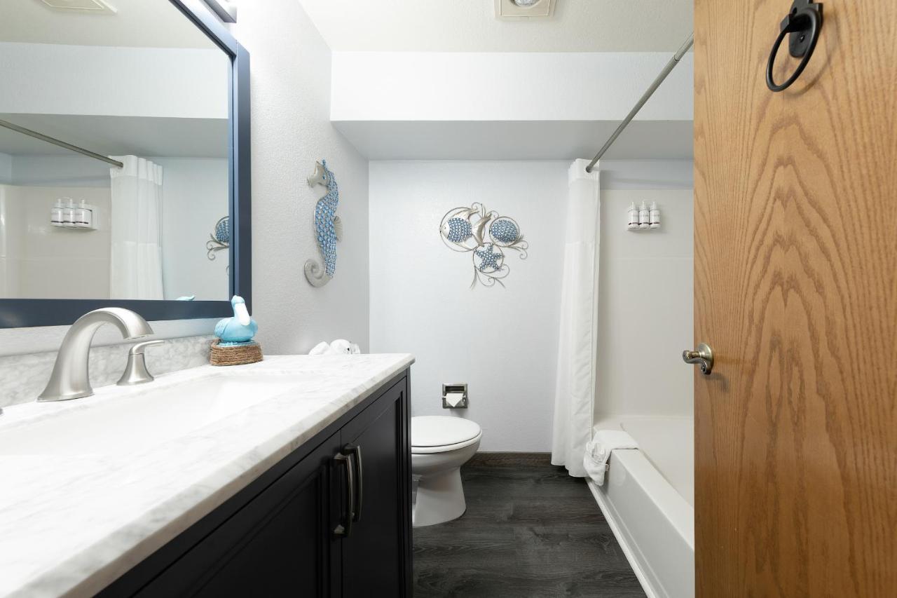 Aurora At Nautilus - Pet Friendly Oceanfront Condo 오션 쇼어스 외부 사진